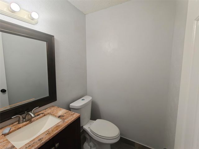 923 Vedral Place, Cedar Hill, TX 75104