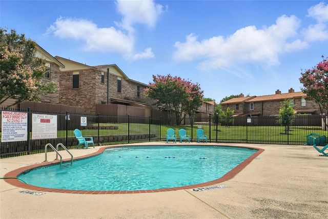 923 Vedral Place, Cedar Hill, TX 75104