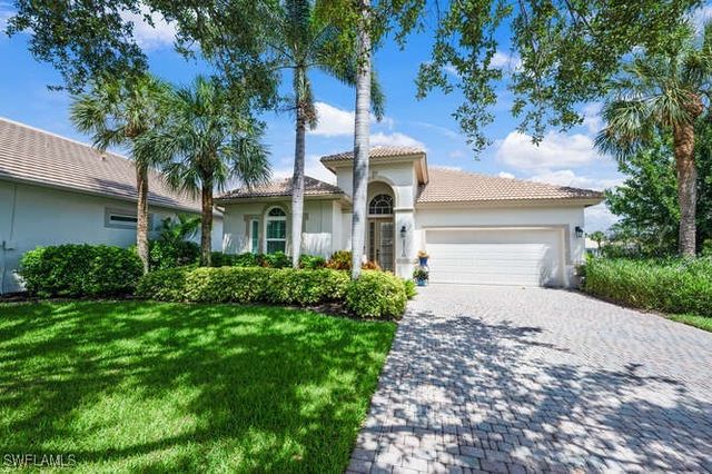 23110 Oakglen LN, Estero, FL 34135