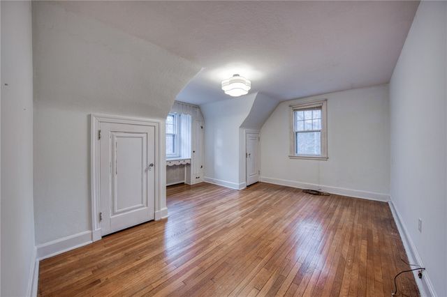 2294 Clearvue Rd, Franklin Park, PA 15237