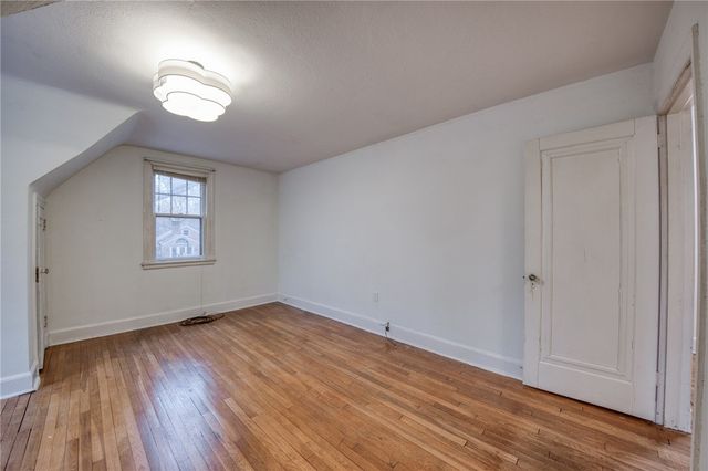 2294 Clearvue Rd, Franklin Park, PA 15237