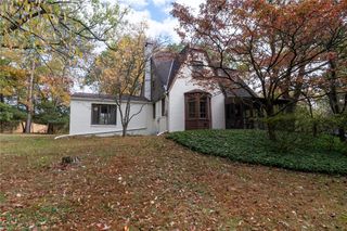 2294 Clearvue Rd, Franklin Park, PA 15237