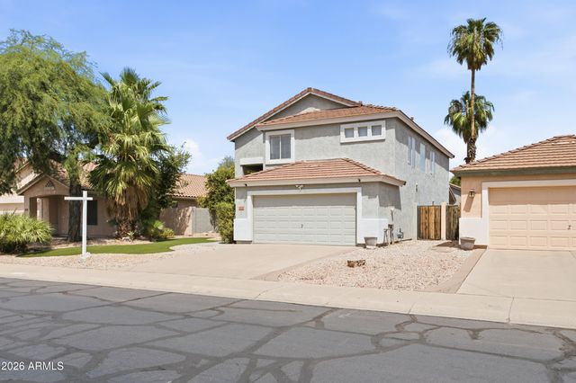 3032 E MILLBRAE Lane, Gilbert, AZ 85234