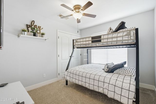 3032 E MILLBRAE Lane, Gilbert, AZ 85234
