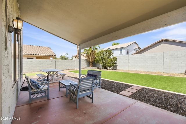 3032 E MILLBRAE Lane, Gilbert, AZ 85234