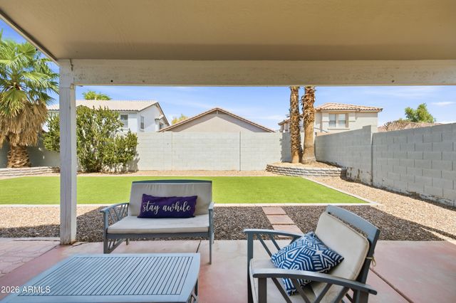 3032 E MILLBRAE Lane, Gilbert, AZ 85234