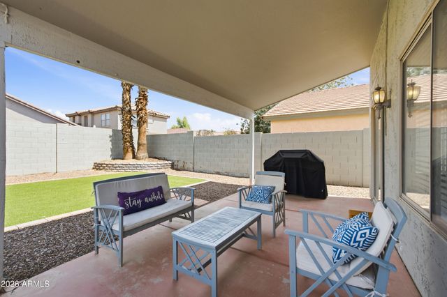 3032 E MILLBRAE Lane, Gilbert, AZ 85234