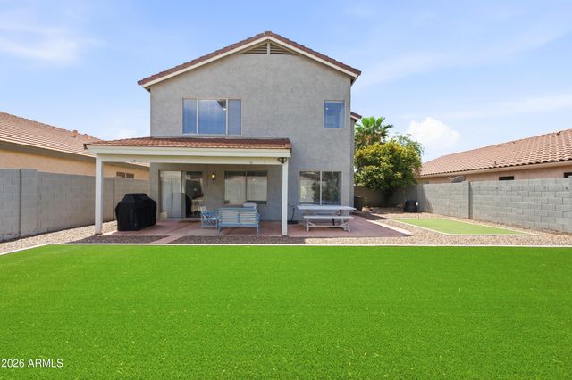 3032 E MILLBRAE Lane, Gilbert, AZ 85234