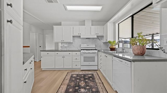 929 E Foothill Blvd 118, Upland, CA 91786