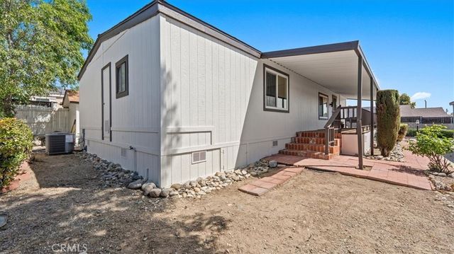 929 E Foothill Blvd 118, Upland, CA 91786