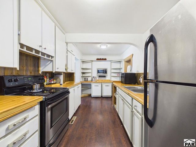 2910 8th Ave, Pueblo, CO 81008