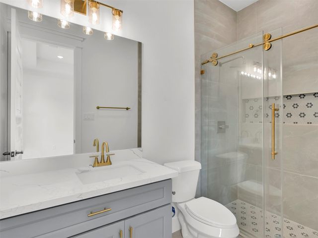 1311 E 33rd Street, Houston, TX 77022