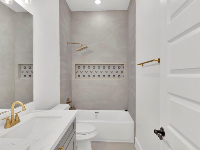1311 E 33rd Street, Houston, TX 77022