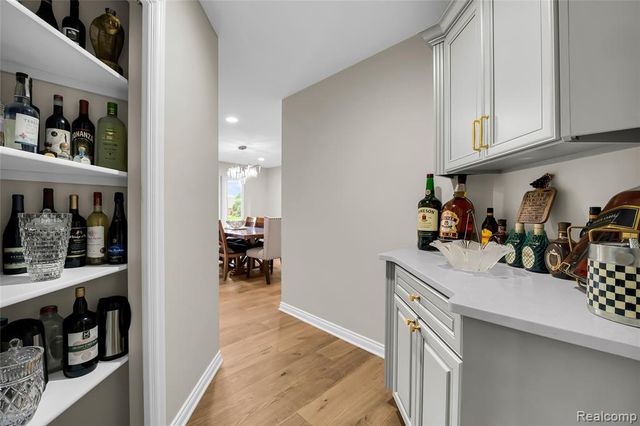 54868 Spyria Drive, Shelby Twp, MI 48315