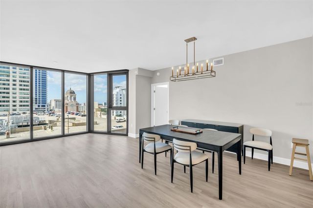 1 BEACH DRIVE SE 1210, St Petersburg, FL 33701