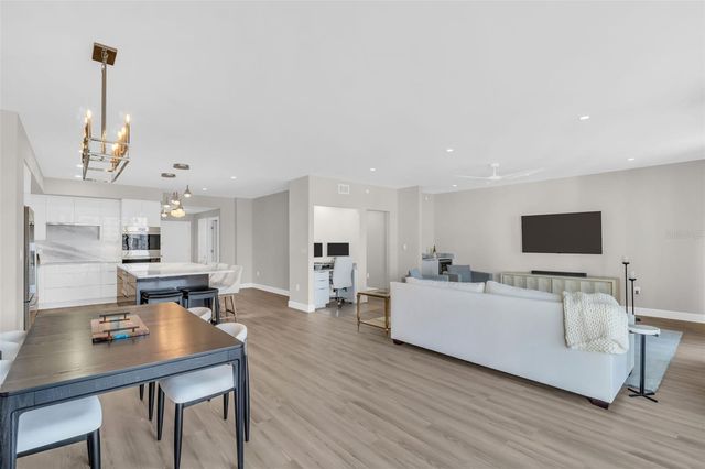 1 BEACH DRIVE SE 1210, St Petersburg, FL 33701