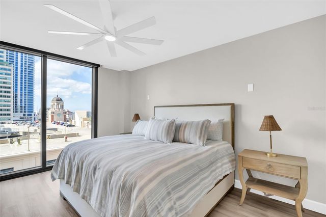 1 BEACH DRIVE SE 1210, St Petersburg, FL 33701