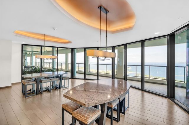 1 BEACH DRIVE SE 1210, St Petersburg, FL 33701