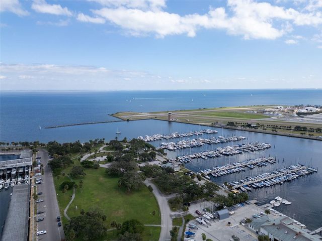 1 BEACH DRIVE SE 1210, St Petersburg, FL 33701