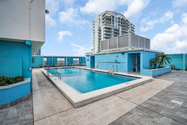 1 BEACH DRIVE SE 1210, St Petersburg, FL 33701