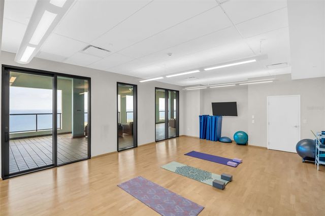 1 BEACH DRIVE SE 1210, St Petersburg, FL 33701