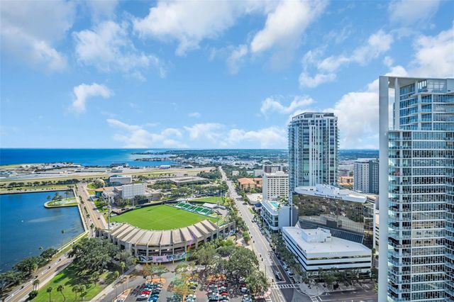 1 BEACH DRIVE SE 1210, St Petersburg, FL 33701