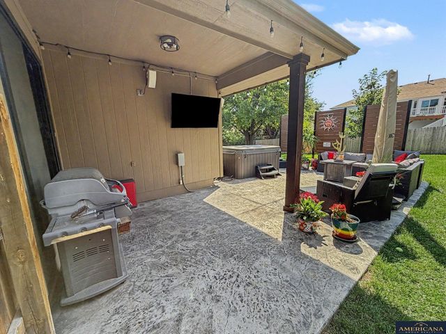 17203 K Street, Omaha, NE 68135