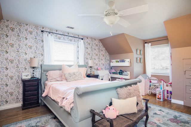 958 E Morton Hill Avenue, Porterville, CA 93257