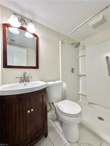 909 Leisure Sq Apt 201, Virginia Beach, VA 23451