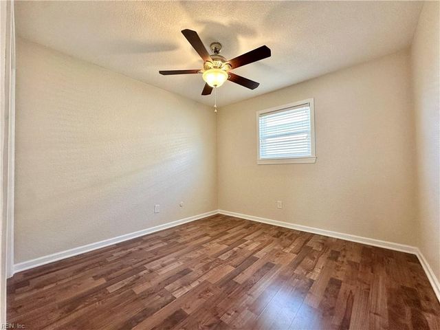 909 Leisure Sq Apt 201, Virginia Beach, VA 23451