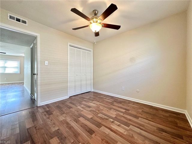 909 Leisure Sq Apt 201, Virginia Beach, VA 23451