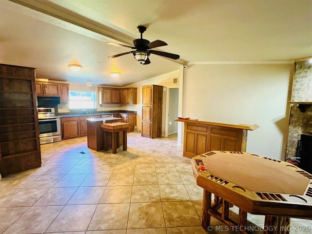 4826 Willis Drive, Kingston, OK 73439