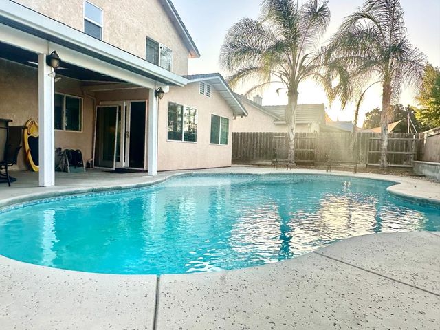 2613 Medinah Court, Modesto, CA 95355
