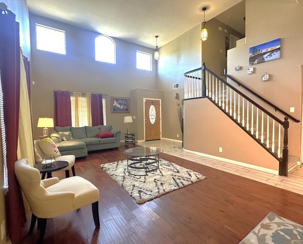 2613 Medinah Court, Modesto, CA 95355