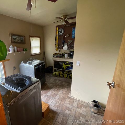 721 E Wynnewood, Sulphur, OK 73086