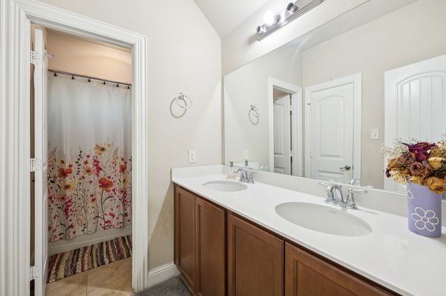 2221 Petunia Lane, Rowlett, TX 75089