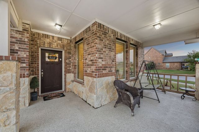 2221 Petunia Lane, Rowlett, TX 75089