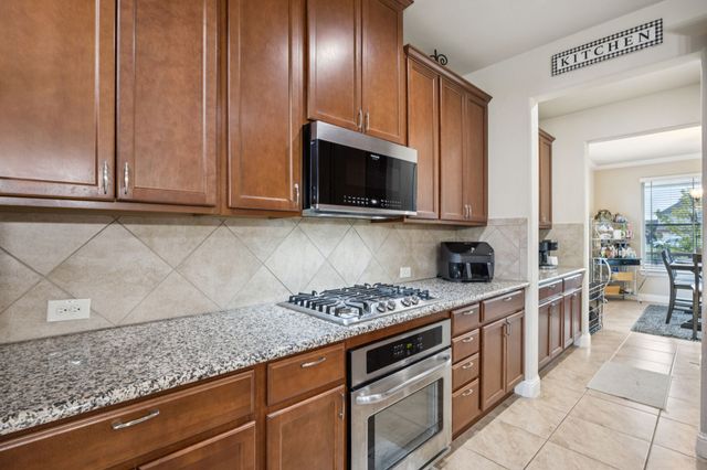 2221 Petunia Lane, Rowlett, TX 75089