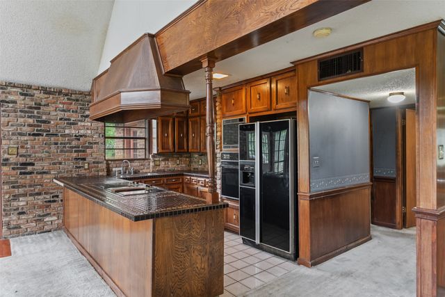 5520 County Road 1502, Athens, TX 75751