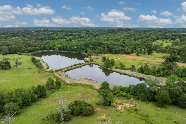 5520 County Road 1502, Athens, TX 75751