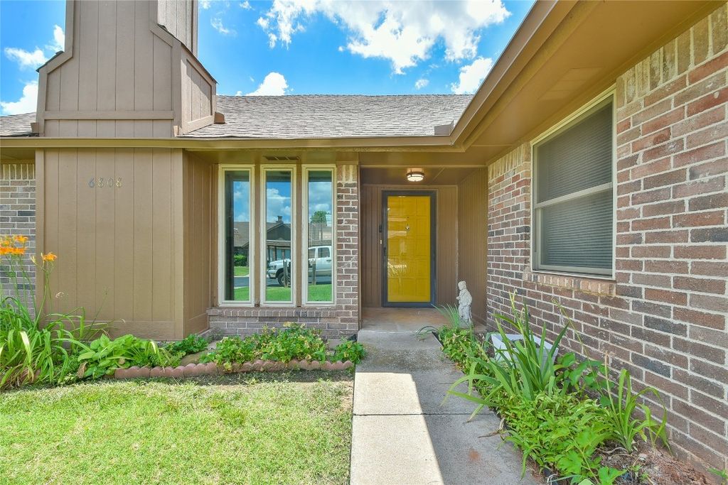 6808 NW 63rd Terrace, Oklahoma City, OK 73132