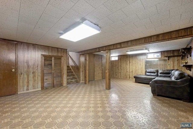 105 Randolph Avenue, Dumont, NJ 07628