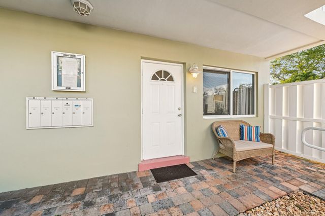 1424 Holly Heights Dr 1, Fort Lauderdale, FL 33304