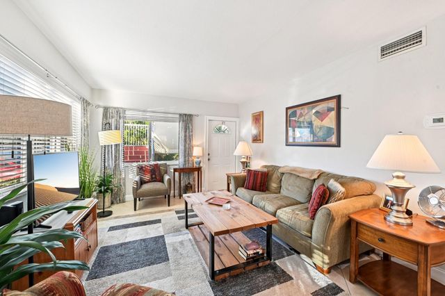 1424 Holly Heights Dr 1, Fort Lauderdale, FL 33304