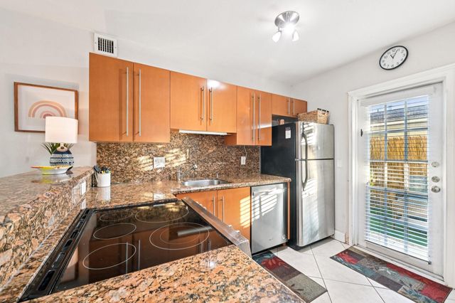 1424 Holly Heights Dr 1, Fort Lauderdale, FL 33304