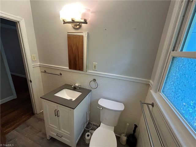 4403 Edgemore Road, Greensboro, NC 27455