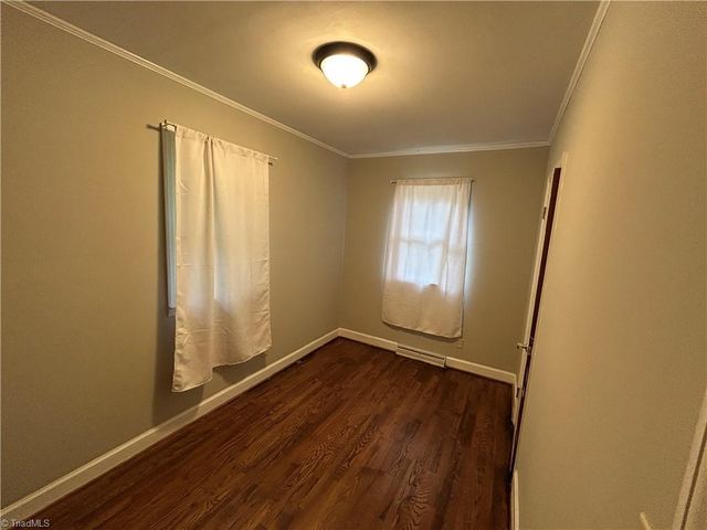 4403 Edgemore Road, Greensboro, NC 27455