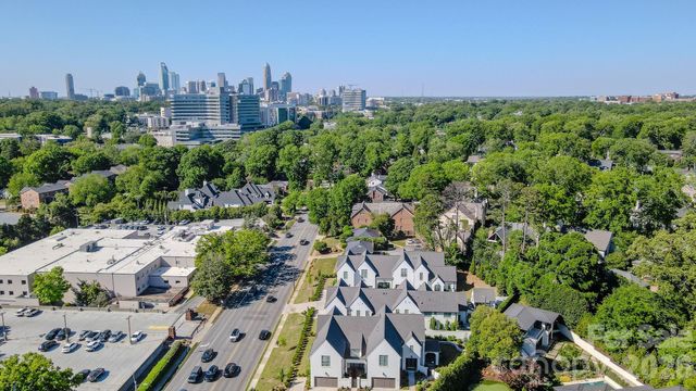 1355 S Kings Drive, Charlotte, NC 28207