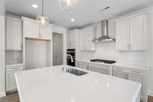 334 Blooming Maple Drive, Kernersville, NC 27284