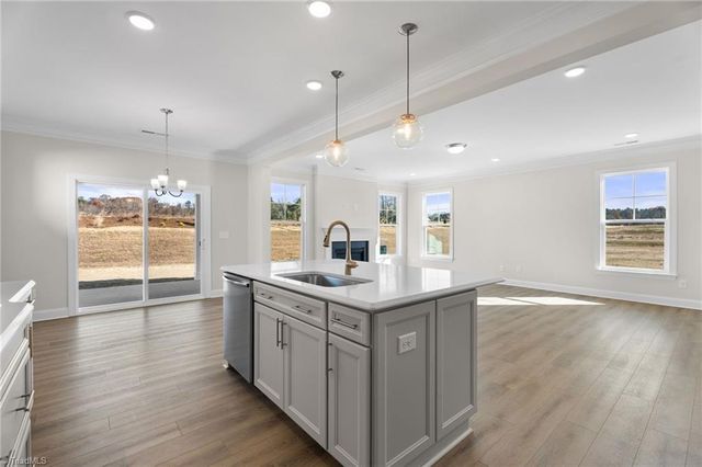 334 Blooming Maple Drive, Kernersville, NC 27284